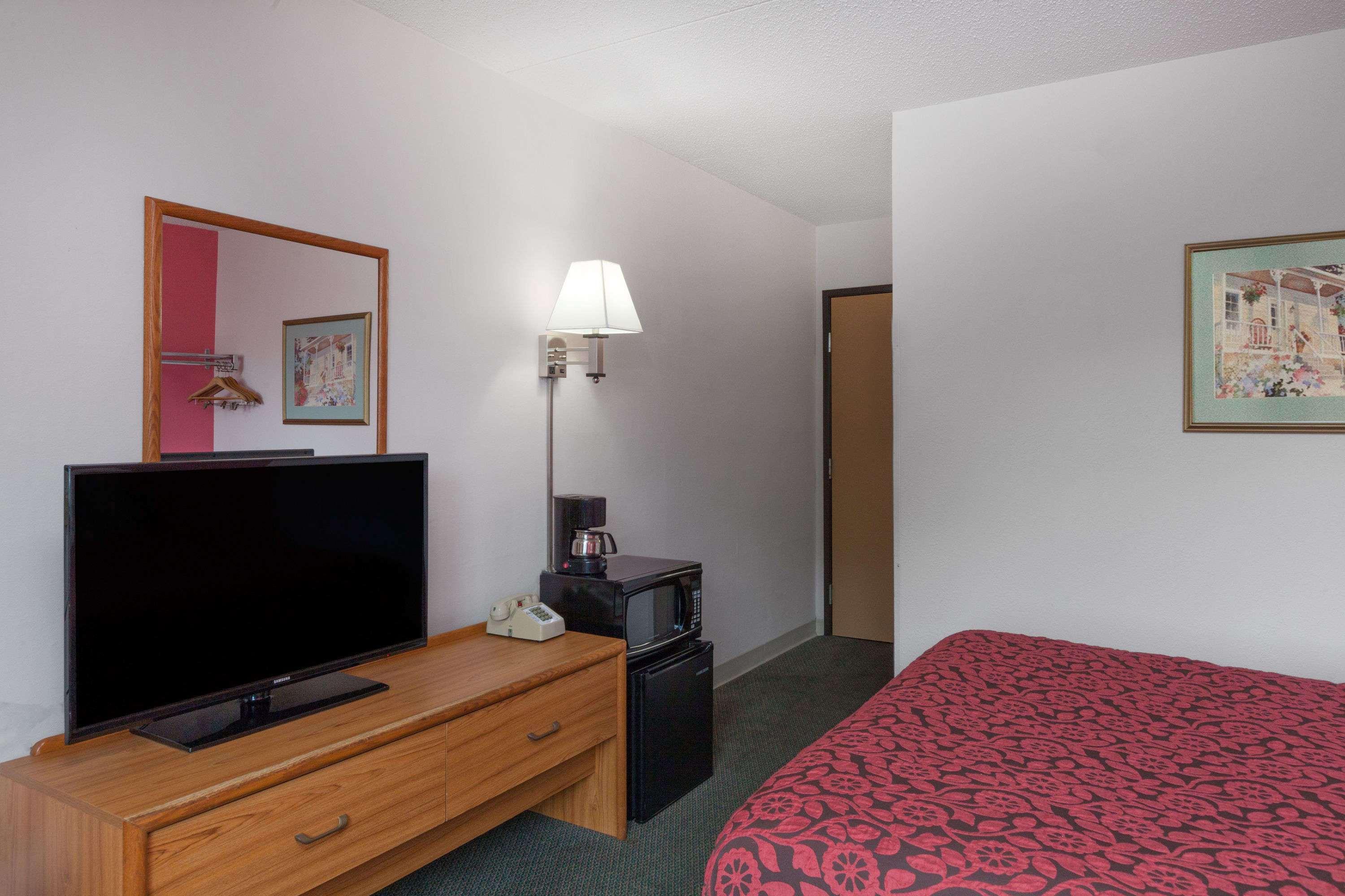 Days Inn By Wyndham Mason City Dış mekan fotoğraf