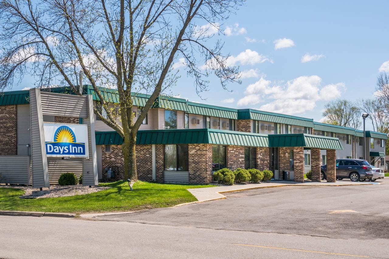 Days Inn By Wyndham Mason City Dış mekan fotoğraf